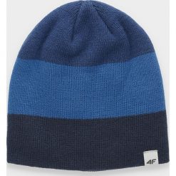 Czapka męska CAM157 - granat. Czapki męskie 4F, na zimę, bez wzorów, z dzianiny. Za 39.99 zł.
