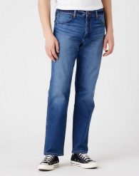 WRANGLER FRONTIER MĘSKIE SPODNIE JEANSOWE COWBOY HERO W16VU823O 112322848. Czarne spodnie materiałowe męskie Wrangler, bez wzorów, z bawełny. W wyprzedaży za 149.99 zł.