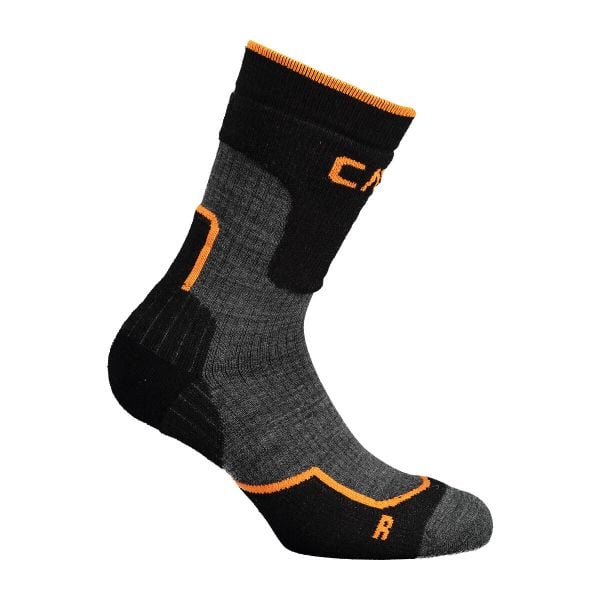 Skarpety trekkingowe CMP WOOL MID. Czarne skarpetki damskie CMP, bez wzorów, z wełny. W wyprzedaży za 49.99 zł.