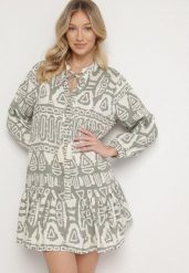 Zielona Wiskozowa Sukienka w Etniczny Wzór o Rozkloszowanym Kroju z Wiązaniem Nalpio. Zielone sukienki damskie Born2be, na co dzień, l, bez wzorów, z materiału, eleganckie, bez kołnierzyka, bez ramiączek, mini, rozkloszowane. Za 109.99 zł.