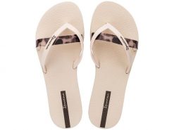 Klapki japonki damskie Ipanema Kirei Chic. Brązowe klapki damskie Ipanema, bez wzorów, z gumy, bez obcasa, bez zapięcia. Za 62.99 zł.