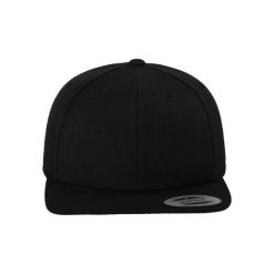 Czapka typu snapback Urban Classics Classic. Czarne czapki damskie Urban Classics, na zimę, bez wzorów, sportowe. Za 126.50 zł.