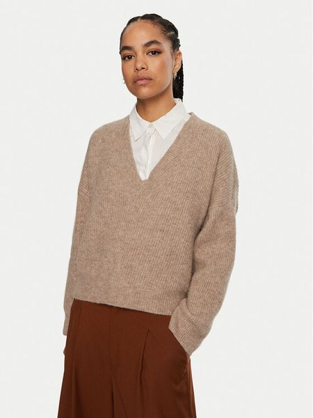 Gestuz Sweter Alpha 10909332 Beżowy Loose Fit. Brązowe swetry nierozpinane damskie Gestuz, xs, bez wzorów, z wełny, bez kołnierzyka, bez ramiączek. Za 449.99 zł.