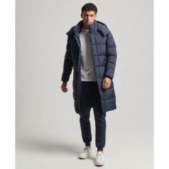 Długa kurtka Superdry Ripstop. Niebieskie kurtki męskie Superdry, m, bez wzorów, z puchu, bez kaptura. Za 674.50 zł.