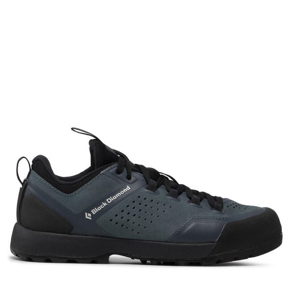 Trekkingi Black Diamond. Szare obuwie sportowe damskie Black Diamond, bez wzorów, bez zapięcia, trekkingowe. Za 339.99 zł.