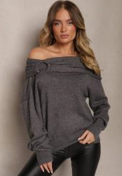 Szary Sweter Off Shoulder z Wiskozą z Ozdobnym Marszczeniem przy Dekolcie Nelilda. Szare swetry nierozpinane damskie Renee, bez wzorów, z jeansu, casualowe, bez kołnierzyka, bez ramiączek. Za 119.99 zł.