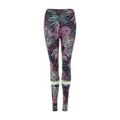 Legginsy do pływania damskie Protest Prtsaos. Czerwone legginsy damskie Protest, bez wzorów. Za 309.00 zł.