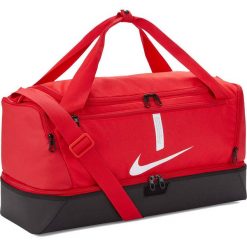 Torba sportowa Nike Academy Team M Hardcase 37L. Czerwone torby sportowe męskie Nike, bez wzorów. Za 169.99 zł.