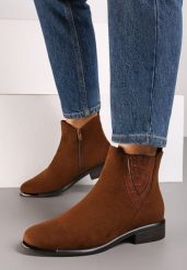 Brązowe Botki Sztyblety Tino. Brązowe botki damskie Born2be, na jesień, bez wzorów, bez obcasa, na płaskiej podeszwie, bez zapięcia. Za 109.99 zł.