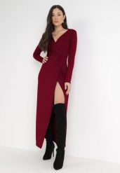 Bordowa Sukienka Mellona. Czerwone sukienki damskie Born2be, l, bez wzorów, z dzianiny, eleganckie, bez kołnierzyka, bez ramiączek, maxi, kopertowe. Za 119.99 zł.