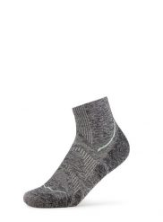 Skarpety biegowe Buff Dryflx Quarter Sock DQ. Szare skarpety męskie Buff, bez wzorów, z elastanu. Za 103.39 zł.