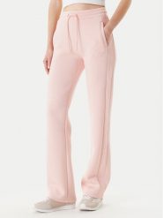 Guess Spodnie dresowe V3RB21 K7UW2 Różowy Regular Fit. Czerwone spodnie dresowe damskie Guess, z aplikacjami, z dresówki. Za 279.99 zł.