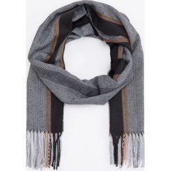 Szalik z frędzlami - Szary. Szare szaliki damskie Reserved, bez wzorów. Za 59.99 zł.