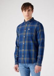 WRANGLER 1 PKT BUTTON DOWN MĘSKA KOSZULA W KRATĘ KRATA DARK INDYGO 112341058 W5B1018075. Koszule męskie Wrangler, m, bez wzorów, bez kołnierzyka, bez ramiączek. Za 139.99 zł.
