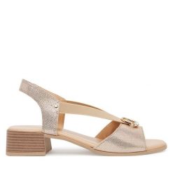 Sandały Go Soft. Żółte sandały damskie GO SOFT, bez wzorów, bez obcasa, na słupku, bez zapięcia. Za 169.99 zł.