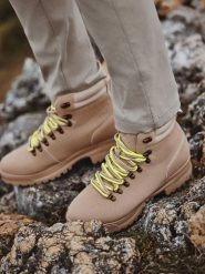 Buty trekkingowe męskie Ombre Zimowe buty męskie trekkingowe z kontrastowymi sznurówkami - piaskowe V1 OM-FOBO-0132 42. Trekkingi męskie Ombre, na zimę, bez zapięcia. Za 129.99 zł.