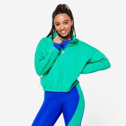 Bluza z kapturem damska Domyos fitness. Zielone bluzy damskie DOMYOS, s, bez wzorów, z bawełny, sportowe, bez ramiączek, z kapturem. Za 129.99 zł.