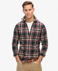 Superdry Koszula lumberjack z długim rękawem z bawełny – Kansas Check Navy. Niebieskie koszule damskie Superdry, xl, z aplikacjami, z bawełny, klasyczne, bez kołnierzyka, bez ramiączek. Za 357.25 zł.