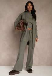 Ciemnozielony Komplet z Dzianiny z Wiskozą Spodnie Bluzka ze Stójką i Kardigan Vetisene. Zielone kardigany damskie Renee, l, bez wzorów, z dzianiny, bez kołnierzyka. Za 249.99 zł.