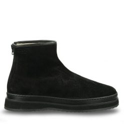Botki Gant. Czarne botki męskie GANT, bez wzorów, bez obcasa, bez zapięcia. Za 359.99 zł.