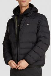 TOMMY JEANS Czarna męska kurtka bez kaptura. Czarne kurtki męskie Tommy Jeans, l, bez wzorów, z jeansu, bez kaptura. W wyprzedaży za 388.99 zł.