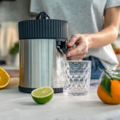 Wyciskarka do cytrusów Guzzini Sous Chef wyciskarka cytrusów szary. Szare wyciskarki Guzzini. Za 324.15 zł.