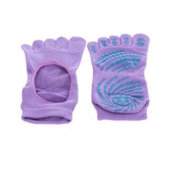 Skarpetki do jogi wielokolorowe. Skarpetki damskie Softee, bez wzorów. Za 149.99 zł.