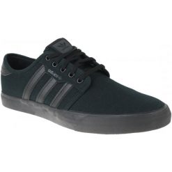 Adidas adidas Seeley AQ8531 44 Czarne. Czarne buty sportowe męskie Adidas, bez wzorów, z tkaniny, bez zapięcia. W wyprzedaży za 269.99 zł.