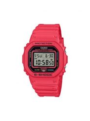 G-Shock Zegarek Energy Pack DW-5600EP-4ER Czerwony. Czerwone, cyfrowe zegarki męskie G-Shock, bez wzorów. Za 429.99 zł.
