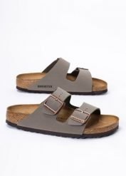 Birkenstock Arizona BFBC Klapki damskie szare. Szare klapki damskie Birkenstock, bez wzorów, klasyczne, bez obcasa, bez zapięcia. Za 336.99 zł.