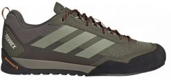 Buty trekkingowe męskie Adidas Terrex Skychaser Solo 3 (JS4328) 41 1/3. Trekkingi męskie Adidas, bez zapięcia. Za 470.40 zł.