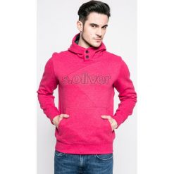 S. Oliver - Bluza. Czerwone bluzy męskie S.Oliver, l, z aplikacjami, z bawełny, z kapturem. W wyprzedaży za 119.90 zł.