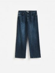 Jeansy wide leg z wysokim stanem - niebieski. Niebieskie jeansy damskie Reserved, bez wzorów, z bawełny, z podwyższonym stanem. Za 199.99 zł.