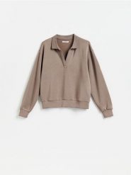 Bluza z dodatkiem modalu - brązowy. Brązowe bluzy damskie Reserved, l, bez wzorów, z dzianiny, bez ramiączek, bez kaptura. Za 109.99 zł.