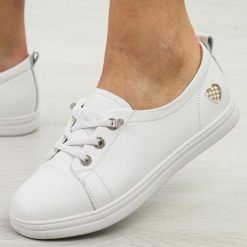 Białe skórzane półbuty damskie T.Sokolski W25-467. Białe półbuty damskie Sokolski, na jesień, bez wzorów, z jeansu, biznesowe, bez obcasa, na płaskiej podeszwie, bez zapięcia. Za 219.00 zł.