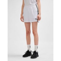 Szorty damskie Hummel autentyczne Pl. Białe szorty damskie Hummel, bez wzorów, sportowe. Za 176.50 zł.