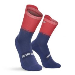 Skarpety do biegania w terenie Siroko Hardrock Blue. Niebieskie skarpetki damskie SIROKO, bez wzorów, z materiału. Za 51.20 zł.