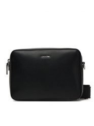 Calvin Klein Torebka Ck Must Small Camera Bag LV04F3097G Czarny. Czarne listonoszki damskie Calvin Klein, bez wzorów, ze skóry, bez dodatków. Za 259.99 zł.