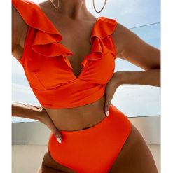 Dwuczęściowy strój kąpielowy z falbankami i wysoką talią Iolanthe. Niebieskie bikini Intica, l, bez wzorów, z materiału. Za 149.00 zł.