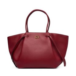 Torebka Guess. Czerwone shopperki damskie Guess, z aplikacjami, bez dodatków. Za 674.99 zł.