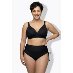 Damska Góra od bikini bez miękkich miseczek na podszewce z recyklingu. Czarne stroje kąpielowe damskie Ulla Popken, plus size, bez wzorów, z elastanu. W wyprzedaży za 111.99 zł.
