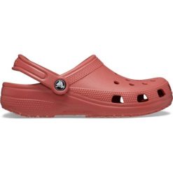 Klapki Crocs Classic. Brązowe klapki damskie Crocs, bez wzorów, bez obcasa, bez zapięcia. Za 189.99 zł.