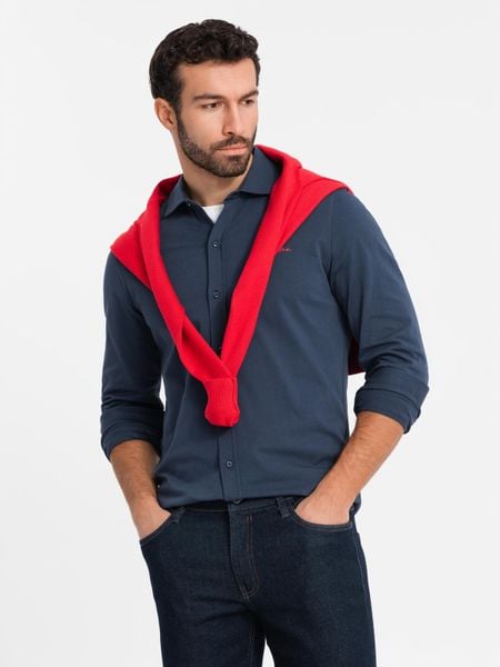 Koszula męska bawełniana REGULAR z dzianiny single jersey - granatowa V2 - Rozmiar: M. Niebieskie koszule męskie Ombre Clothing, m, bez wzorów, z bawełny, bez kołnierzyka, bez ramiączek. W wyprzedaży za 79.99 zł.