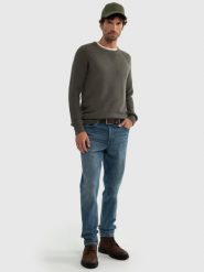 Sweter męski ciemnoszary Najn 905. Szare swetry męskie BIG STAR, l, bez wzorów, ze skóry, eleganckie, bez kołnierzyka, bez ramiączek. W wyprzedaży za 199.99 zł.