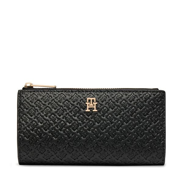 Portfel Tommy Hilfiger. Czarne portfele damskie Tommy Hilfiger. Za 289.99 zł.