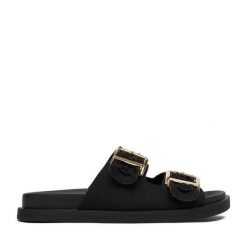 Klapki JENNY. Czarne klapki damskie Jenny, bez wzorów, bez obcasa, bez zapięcia. Za 119.99 zł.