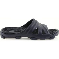 American Club granatowe American klapki buty męskie basenowe. Klapki męskie American CLUB, bez wzorów, z gumy, bez zapięcia. W wyprzedaży za 49.00 zł.