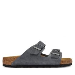 Klapki Birkenstock. Szare klapki męskie Birkenstock, bez wzorów, bez zapięcia. Za 509.99 zł.