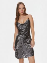 Guess Sukienka koktajlowa Akilina W4RK77 WFQA0 Kolorowy Slim Fit. Sukienki damskie Guess, xl, z aplikacjami, z syntetyku, wizytowe, bez kołnierzyka, bez ramiączek. Za 279.99 zł.