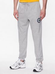 New Balance Spodnie dresowe MP31902 Szary Regular Fit. Szare spodnie sportowe męskie New Balance, m, bez wzorów, z bawełny. Za 139.99 zł.